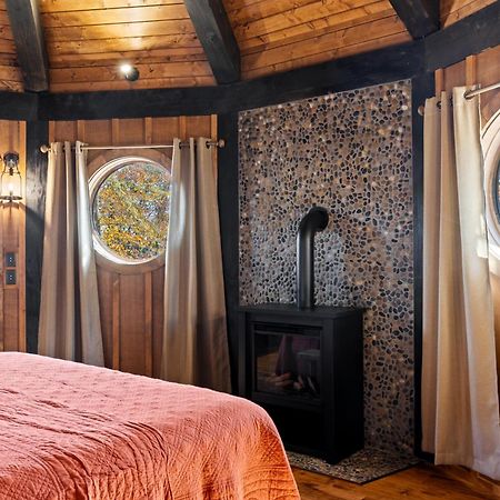 Ancient Lore Village Knoxville Extérieur photo