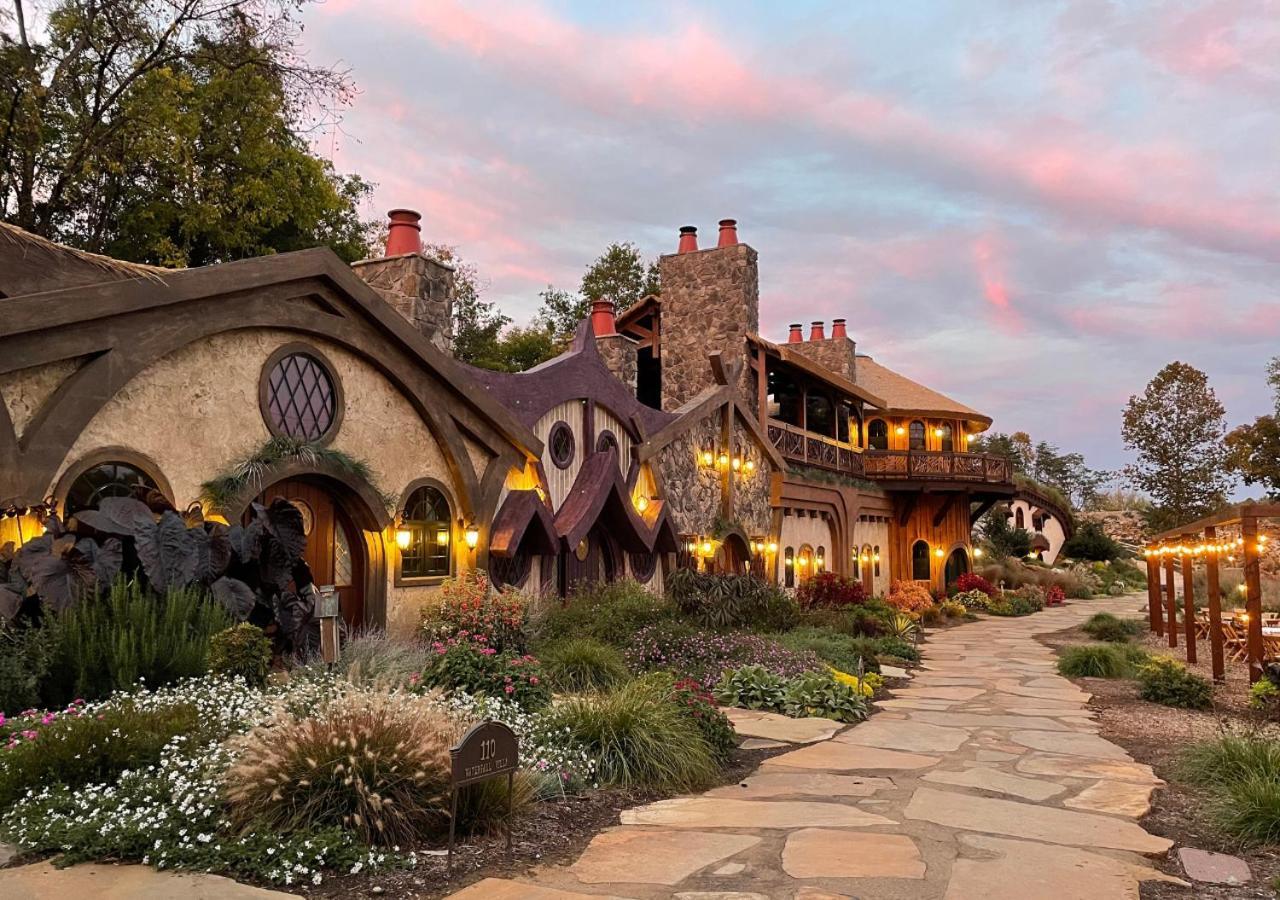 Ancient Lore Village Knoxville Extérieur photo