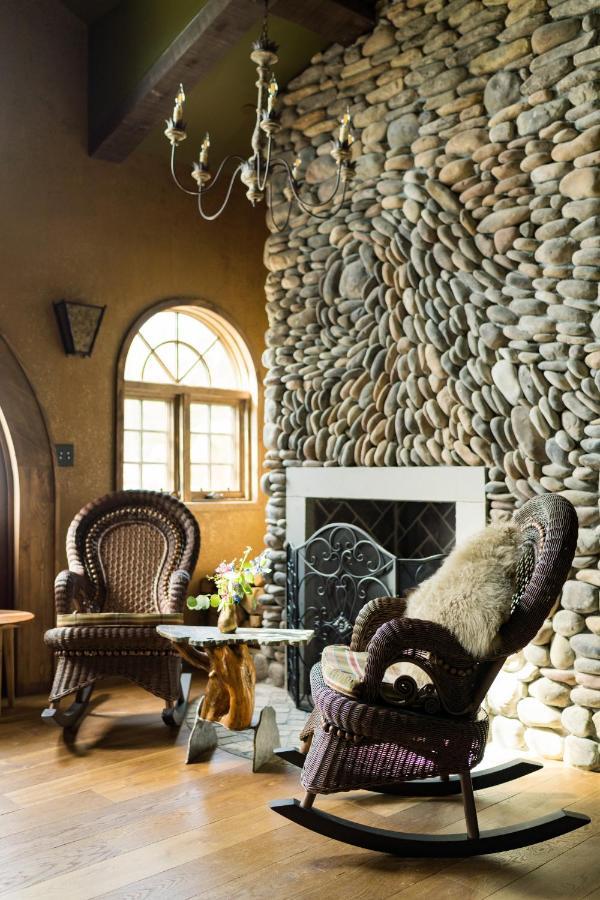 Ancient Lore Village Knoxville Extérieur photo