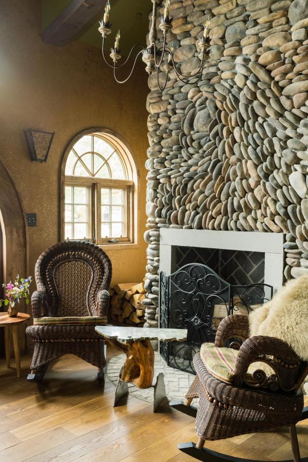 Ancient Lore Village Knoxville Extérieur photo