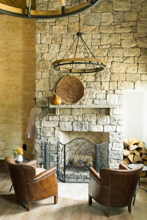 Ancient Lore Village Knoxville Extérieur photo