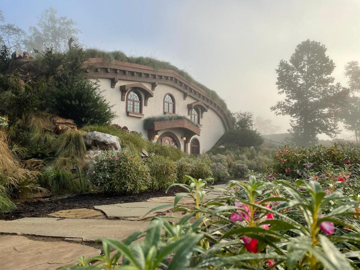 Ancient Lore Village Knoxville Extérieur photo