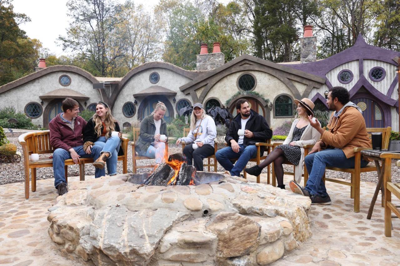 Ancient Lore Village Knoxville Extérieur photo